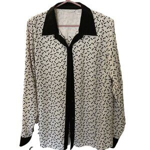 Lauren Conrad Long Sleeve Button Down Blouse